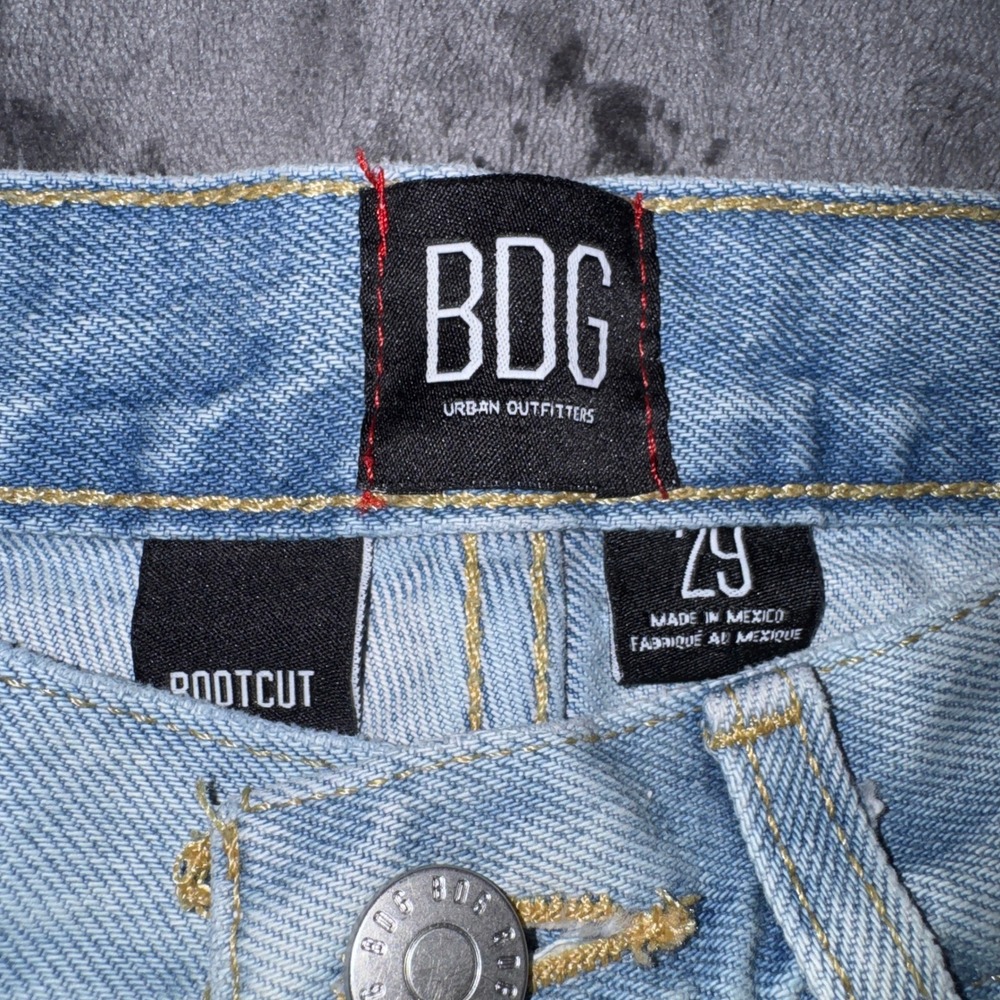 BDG‎ Urban Outfitters Light Wash High Rise Bootcut Jeans Size 29 Blue Denim - Picture 2 of 10